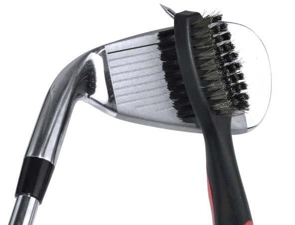 PGA Tour Club Brush and Groove Cleaner, čierna
