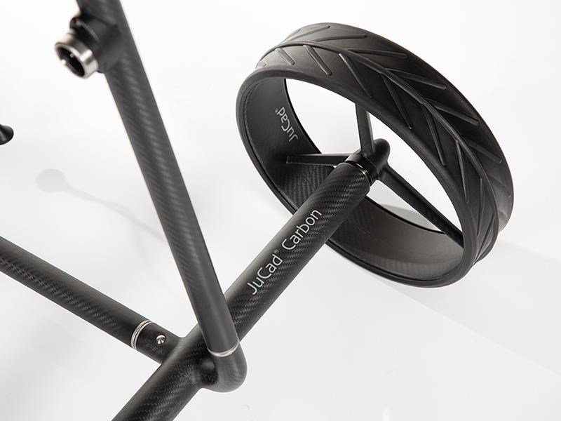 JuCad Carbon Travel Nero SV 2.0 elektrický vozík, čierny