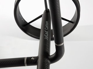 JuCad Carbon Travel Nero SV 2.0 elektrický vozík, čierny
