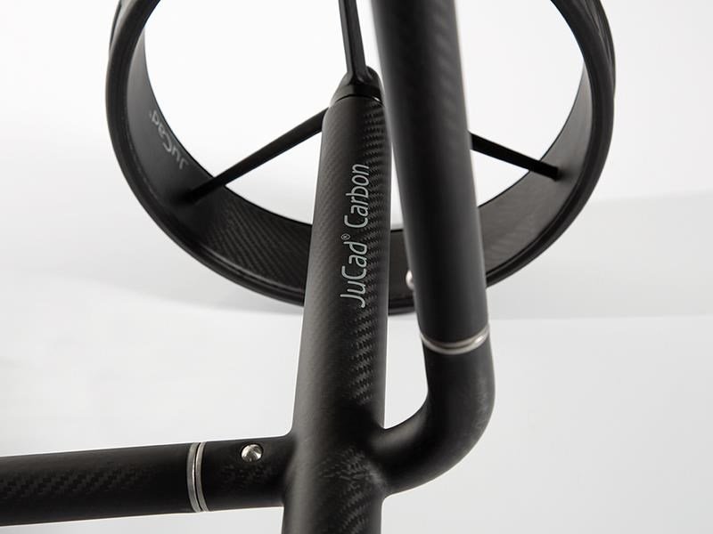 JuCad Carbon Travel Nero SV 2.0 elektrický vozík, čierny