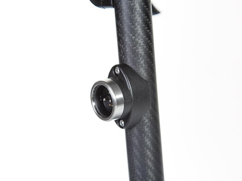 JuCad Carbon Travel Nero SV 2.0 elektrický vozík, čierny