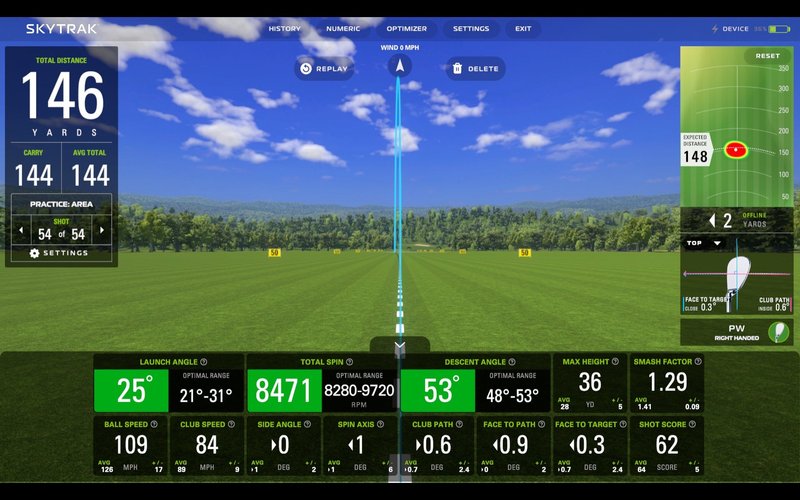 SkyTrak Launch Monitor (EU) + Protective Metal Case