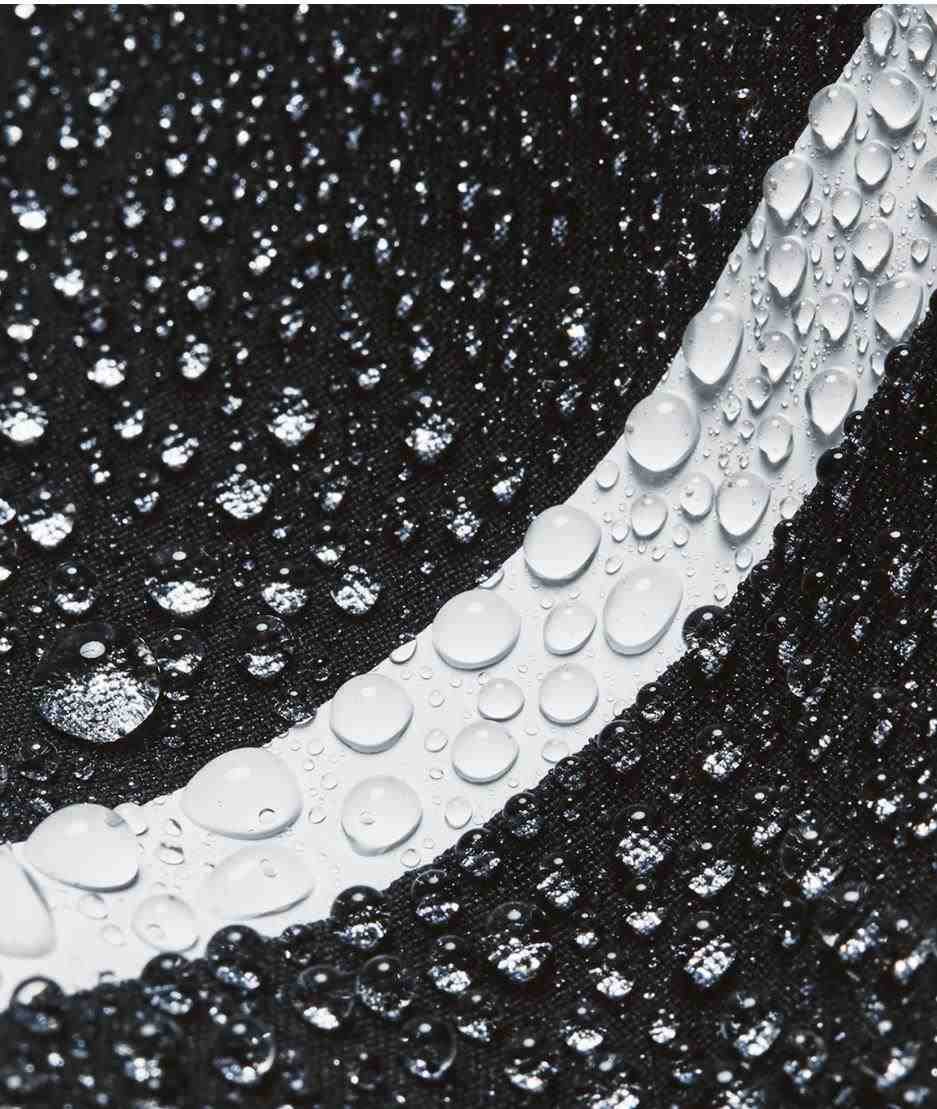 Under Armour Stormproof Cloudstrike pánska bunda, čierno/biela