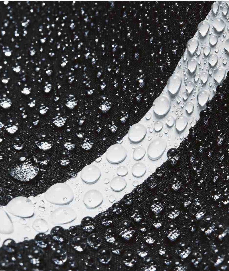 Under Armour Stormproof Cloudstrike pánska bunda, čierno/biela