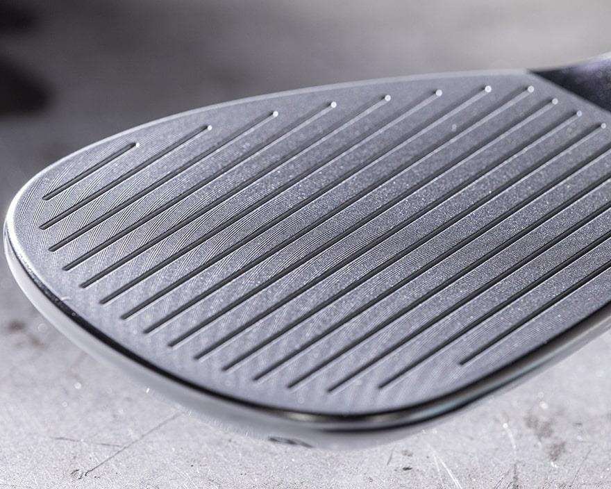 Cobra SNAKEBITE Silver Versatile pánsky wedge, oceľ