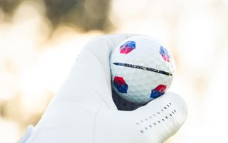 Callaway Chrome Soft TruTrack golfové loptičky, modré/červené