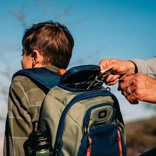 Ogio Renegade Rustler batoh 15L, čierna