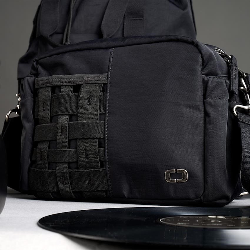 Ogio Rise Crossbody taška, čierna