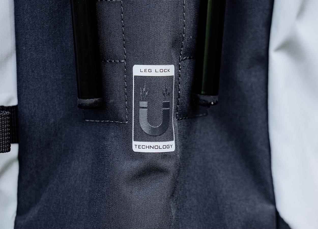TaylorMade FlexTech Carry stand bag, čierny
