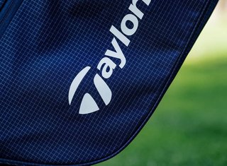TaylorMade FlexTech Super Lite stand bag, čierny