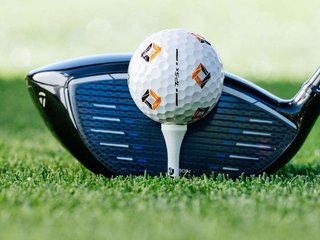 TaylorMade TP5x 24 pix 3.0 golfové loptičky