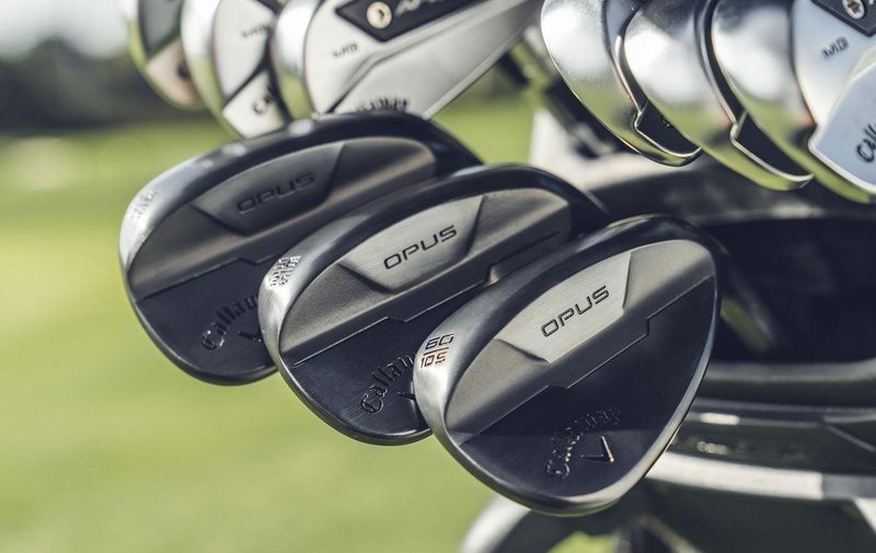 Callaway Opus Black Shadow wedge, oceľ