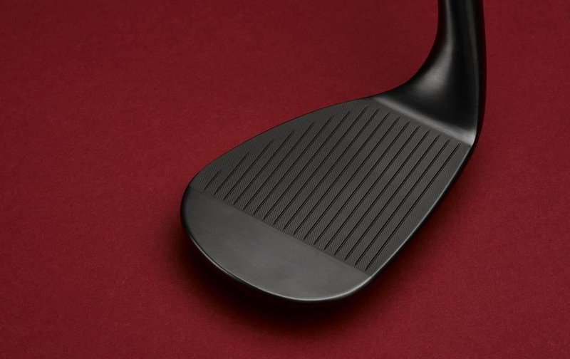 Callaway Opus Black Shadow wedge, oceľ