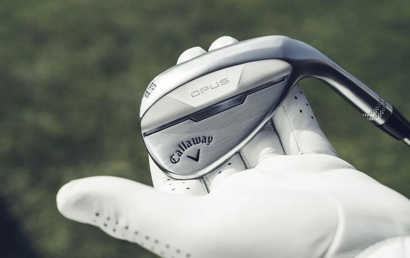 Callaway Opus Brushed Chrome wedge, oceľ
