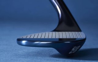 Callaway Opus Platinum Blue wedge, oceľ