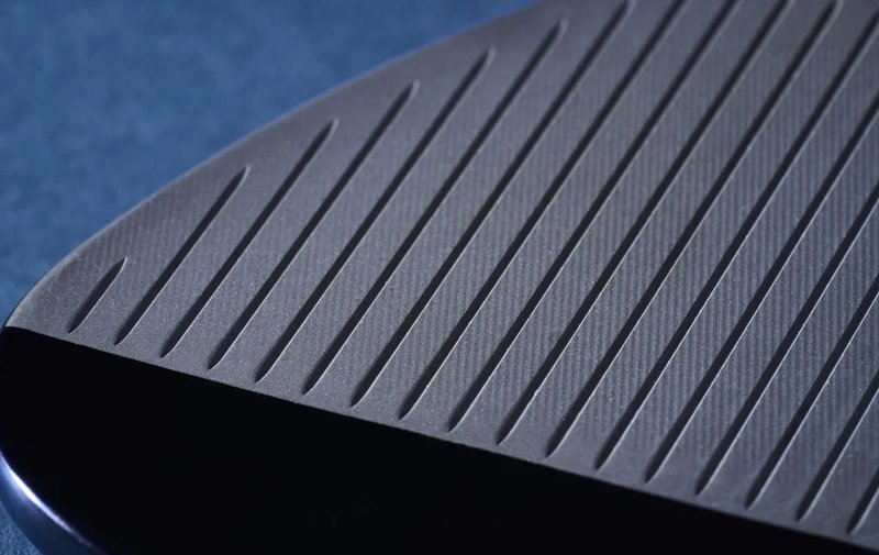 Callaway Opus Platinum Blue wedge, oceľ