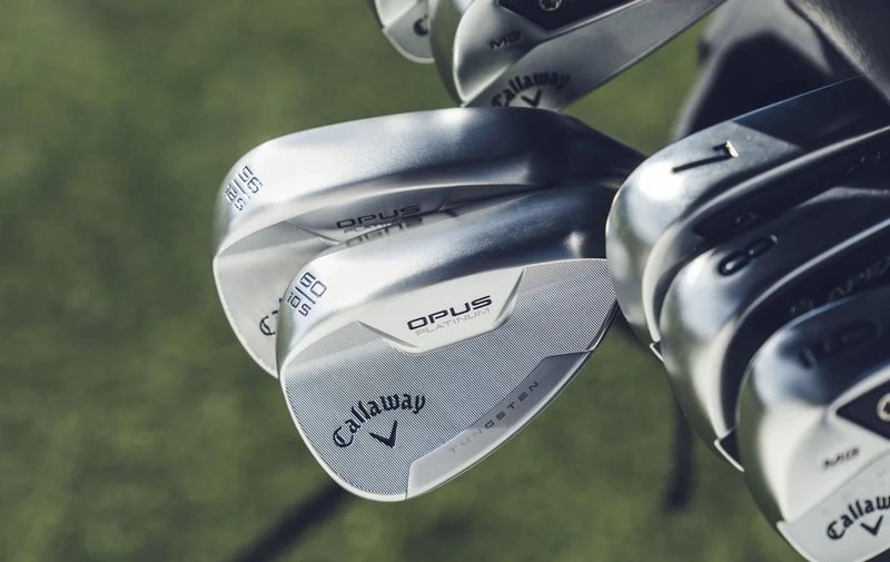 Callaway Opus Platinum Chrome wedge, oceľ