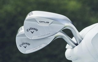 Callaway Opus Platinum Chrome wedge, oceľ