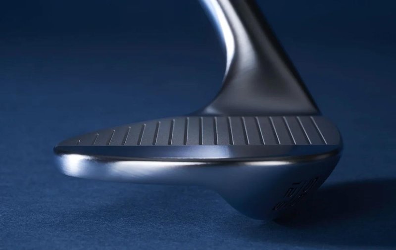Callaway Opus Platinum Chrome wedge, oceľ