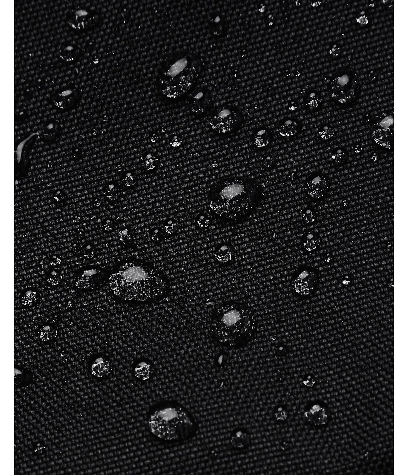 Under Armour Undeniable 5.0 XS Duffle taška, čierna/metalická strieborná