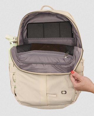 Ogio Rise Backpack 20L frost taška