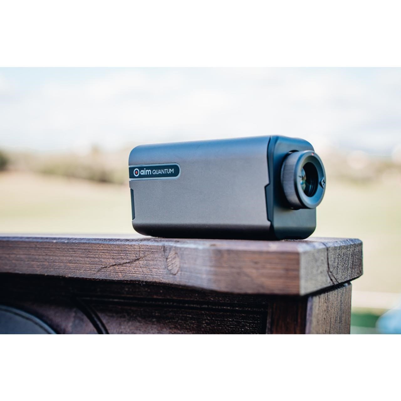 Golf Buddy aim QUANTUM laserový diaľkomer