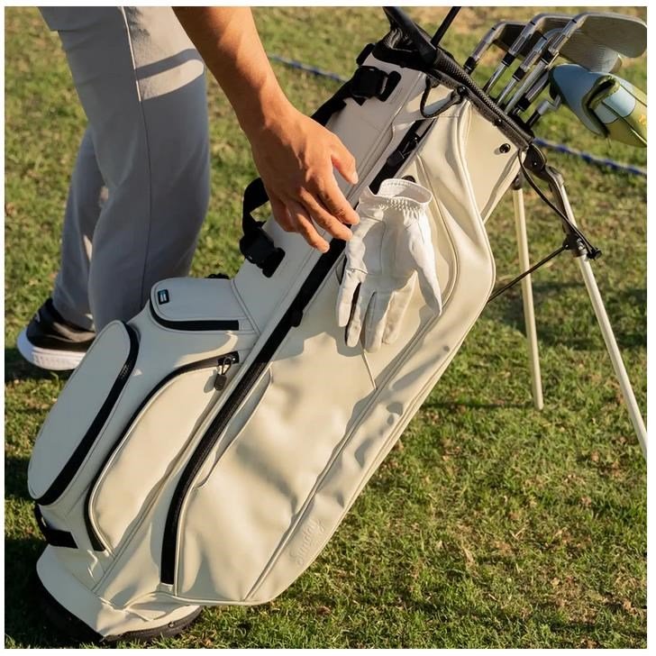 Sunday Golf Ryder S-Class stand bag, krémový