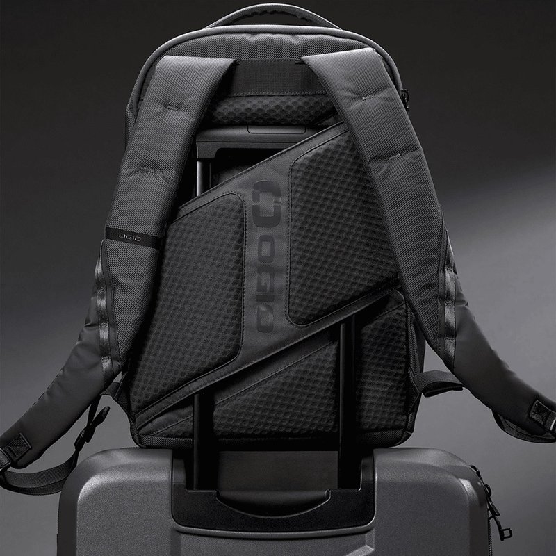 Ogio Ogio Pace Pro 20L Backpack taška, grey pinstripe