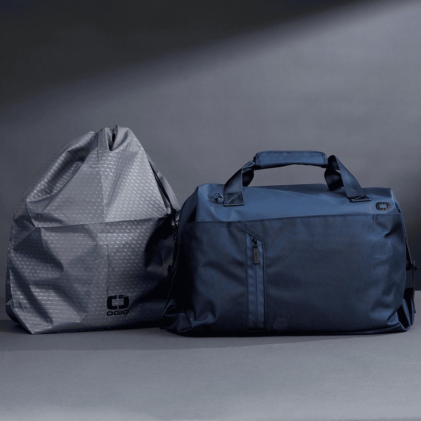 Ogio Ogio Pace Pro 42L Duffel pánska taška, grey pinstripe
