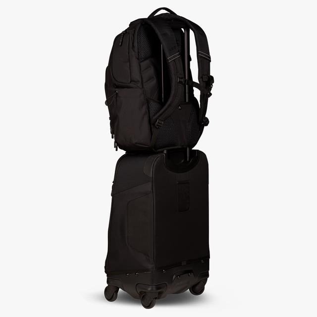 Ogio Renegade 22" 4-Wheel Travel Bag 33L cestovná taška, titanium