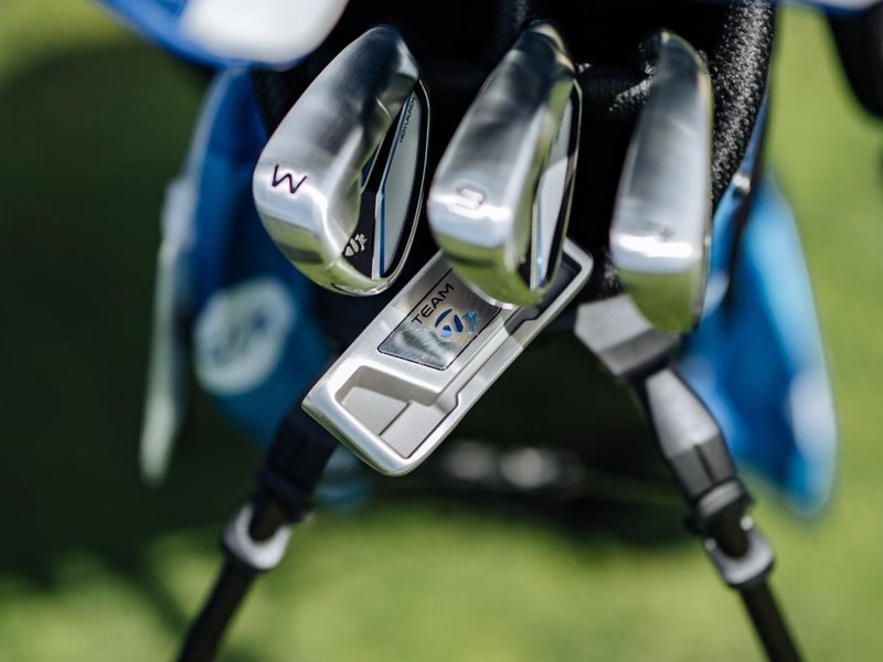 TaylorMade Team S2 6PC juniorský golfový set (120-135cm/48"-53", 7-9Y)