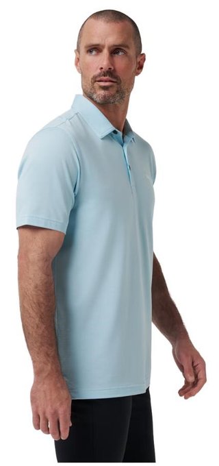 Travis Mathew Featherweight pánske polo, cory blue