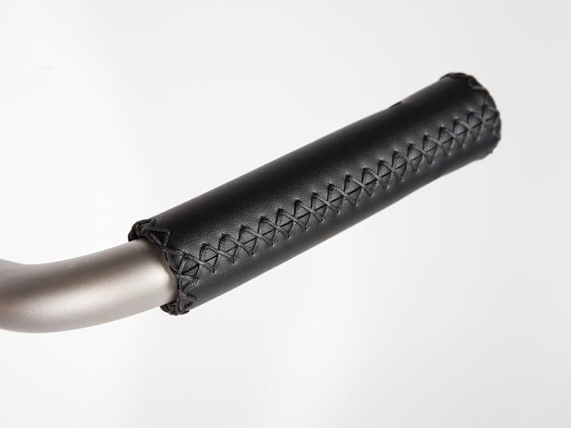 JuCad Titan 3-kolesový manuálny vozík + prenosná taška JTT, titanium
