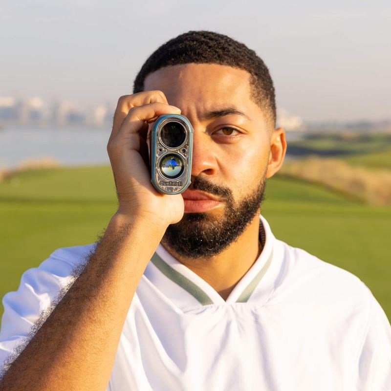 Bushnell Tour Hybrid laserový diaľkomer (Slope)