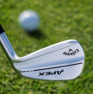 Callaway Apex Ti Fusion Plated pánske železá, grafit