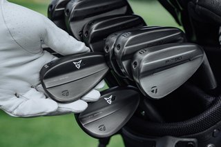TaylorMade MG5 Charcoal wedge, ocel