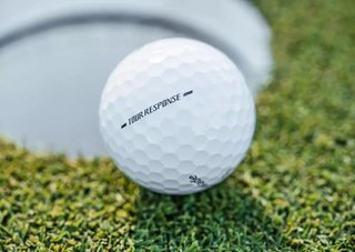 TaylorMade Tour Response Stripe golfové loptičky 2026
