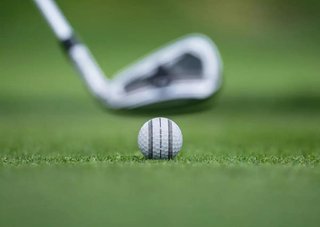 TaylorMade Tour Response Stripe golfové loptičky 2026