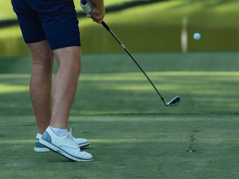 TaylorMade Qi Max pánske železá, oceľ