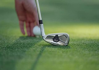 TaylorMade Qi Max pánske železá, oceľ