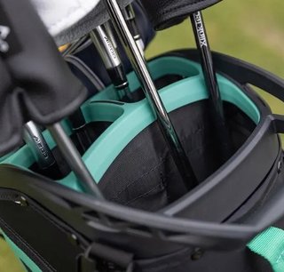 Ogio Featherlite stand bag, čierny