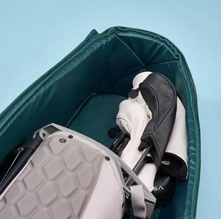 Ogio Alpha Slim travel bag, čierny
