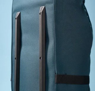 Ogio Alpha Slim travel bag, čierny
