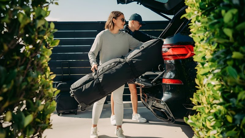 Ogio Pace travel bag, čierny