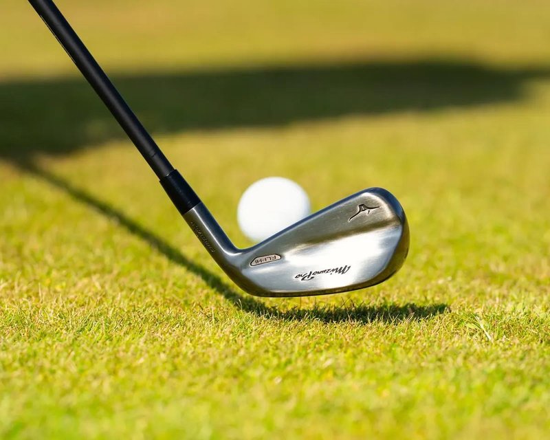 Mizuno Pro Fli-Hi Utility driving iron, grafit