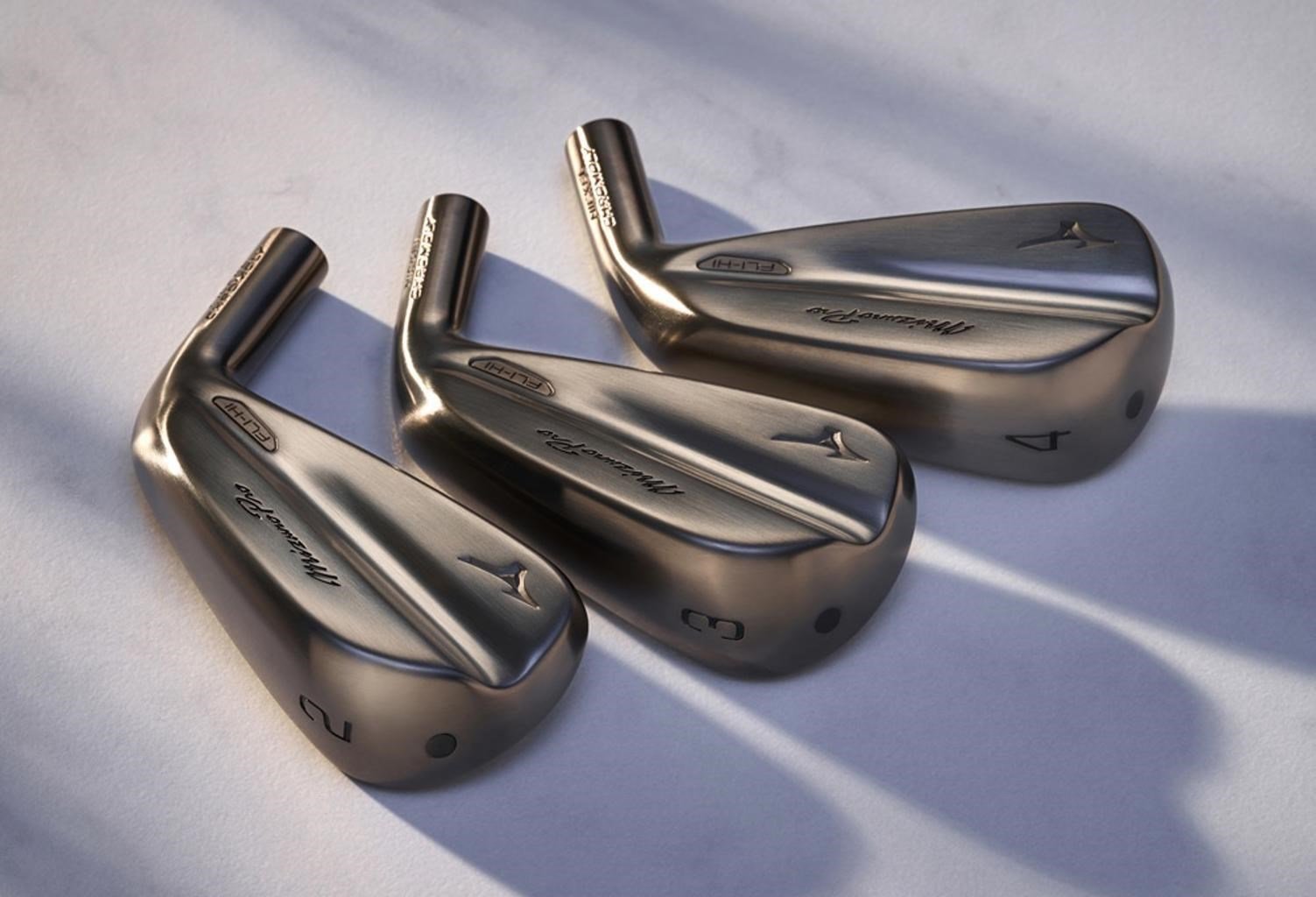 Mizuno Pro Fli-Hi Utility driving iron, grafit