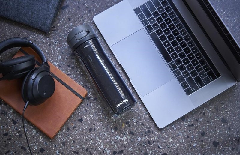 Contigo Jackson fľaša na pitie 720 ml, čierna