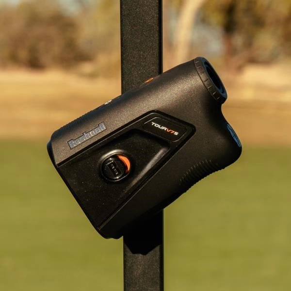 Bushnell Tour V7 Shift laserový diaľkomer