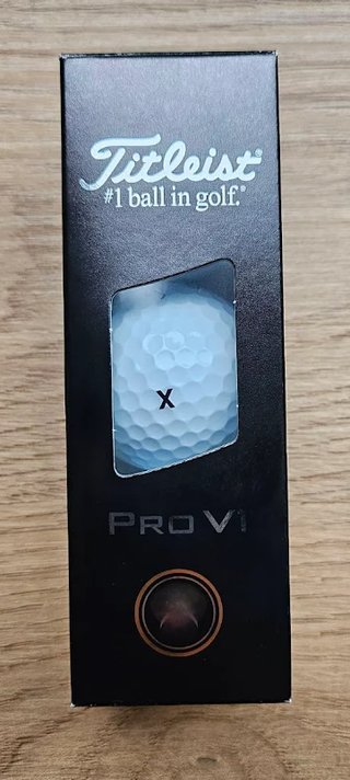 Titleist Pro V1 golfové loptičky, text čierna, štandardné číslovanie 1-4, Text: X - 3 loptičky