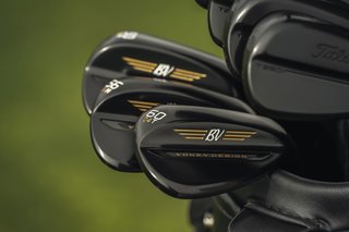 Titleist Limited Edition SM11 Black Vapor pánsky wedge